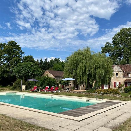 Sfeervol Vakantiehuis Op Landgoed Aan De Dordogne Villa Prudhomat Luaran gambar