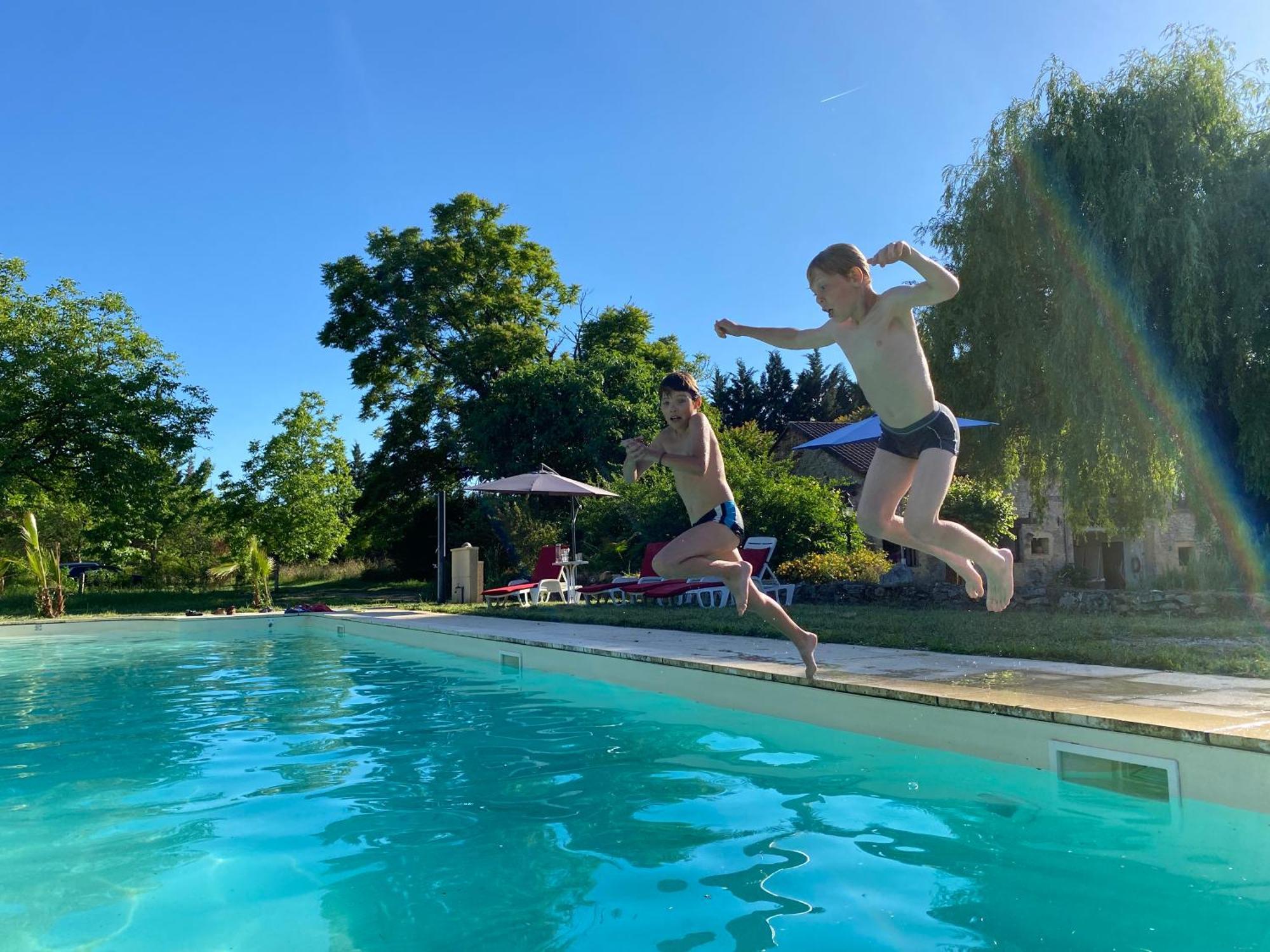 Sfeervol Vakantiehuis Op Landgoed Aan De Dordogne Villa Prudhomat Luaran gambar